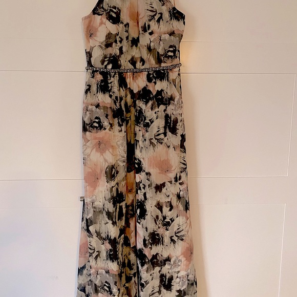 Halter Maxi Dress - Picture 9 of 9